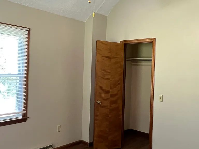 137 Lansing Dr #D — Photo 26