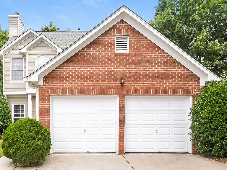 715 Kimball Parc Ct — Photo 1