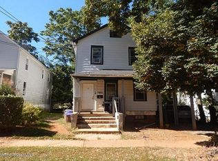 15 1st St, Freehold, NJ 07728