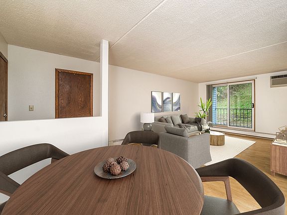 5th image of 830 13th St S #507