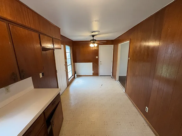 3312 Lake Travis Ave — Photo 5