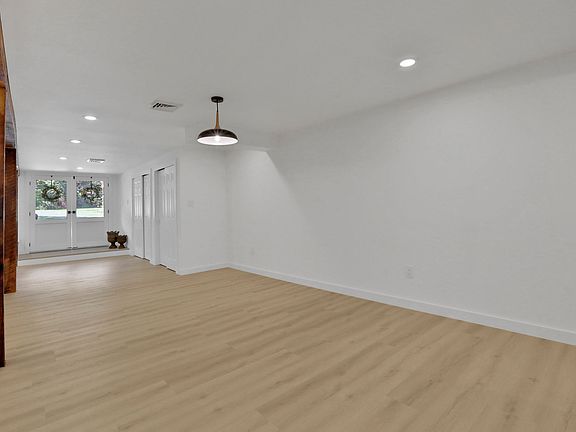 5th image of 53 Henry St