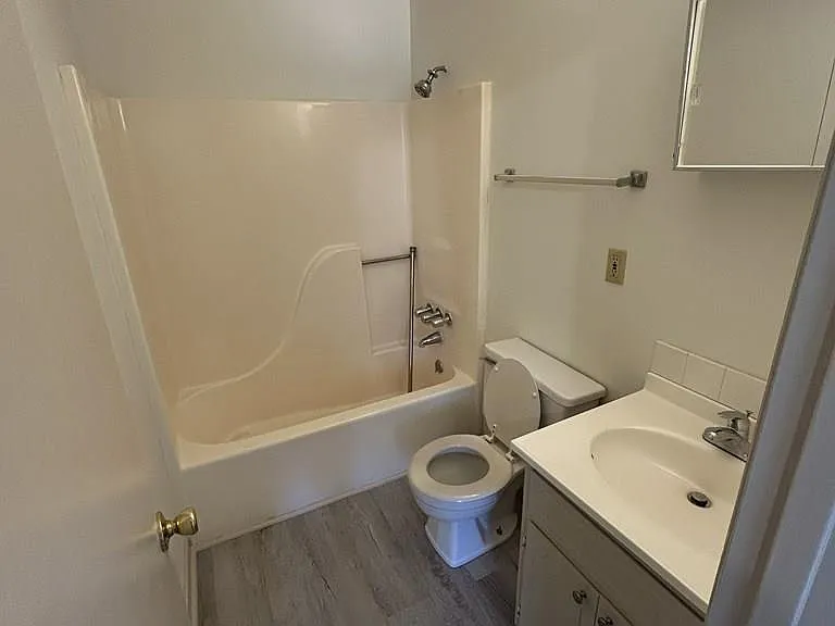 79 Ridgemont Cir — Photo 5