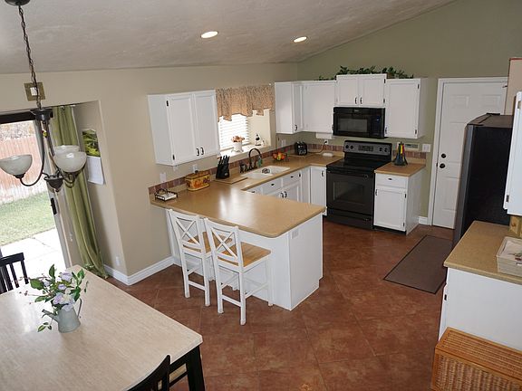 Big Kitchen