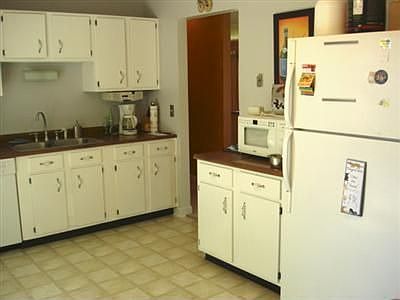 5th image of 1563 Meadow Hill Ct