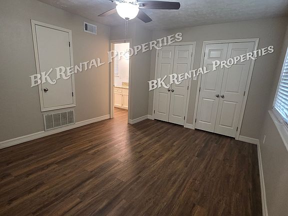 4th image of 1438 Hayes Rd