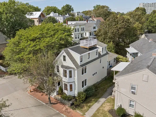 33 Turner Street, Portland, ME 04101