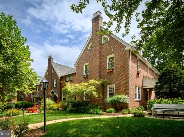 223 Dunkirk Rd, Baltimore, MD 21212