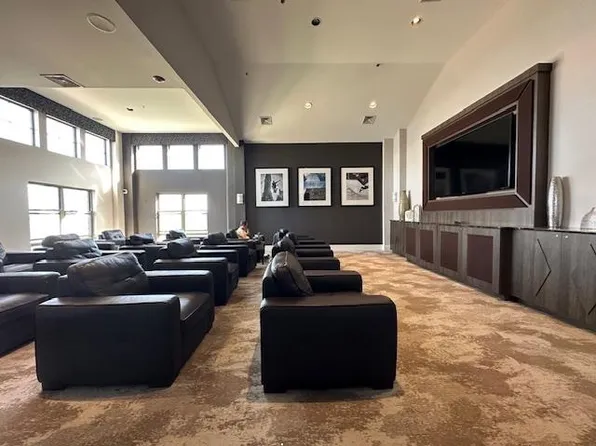 26 Avenue At Port Imperial image 8 of 10