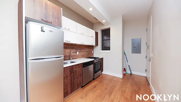 Rented by Nooklyn NYC LLC | media 10