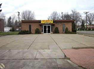 24100 W Warren St, Dearborn Heights, MI 48127