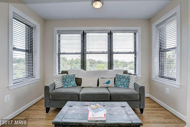 1 bed, 644 sqft, $2,100 — Photo 4