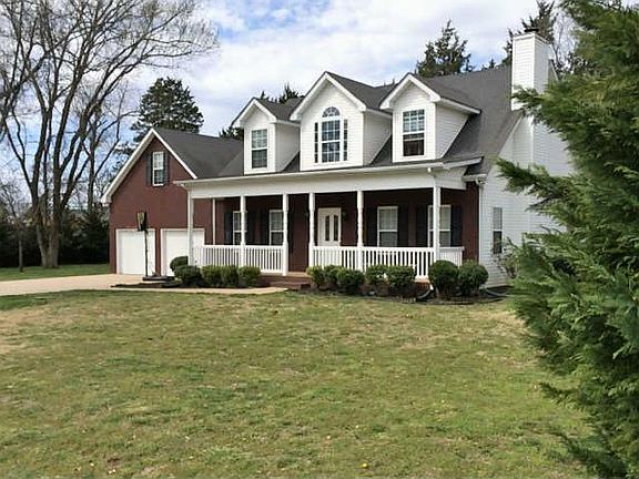 3rd image of 406 Grovewood Dr