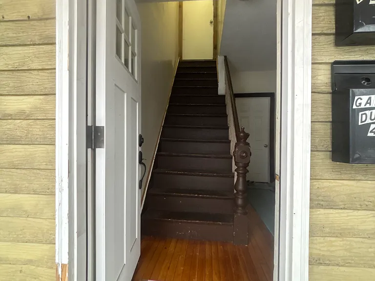 478 Main St #2 — Photo 2