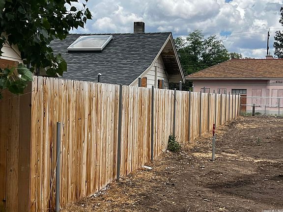4th image of 1006 S Railroad Ave