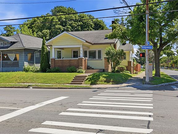 2nd image of 849 Ridgeway Ave