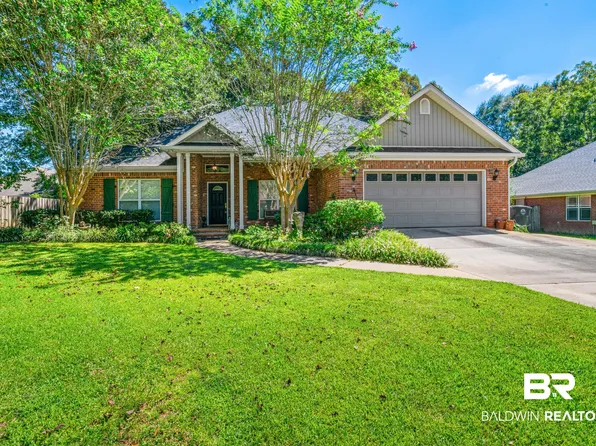 20720 Northwood St, Fairhope, AL 36532