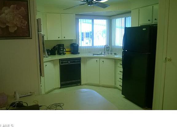 3rd image of 9014 Flamingo Cir