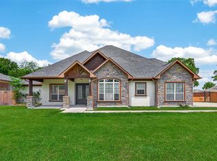 122 Whites Lake Estates Dr, Highlands, TX 77562