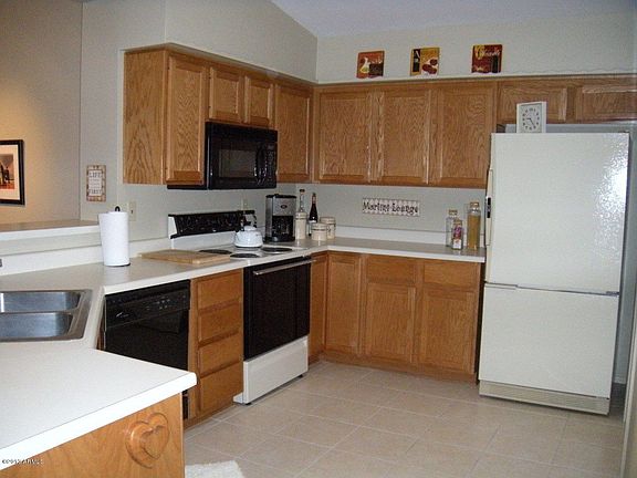 5th image of 18426 N 136th Ave