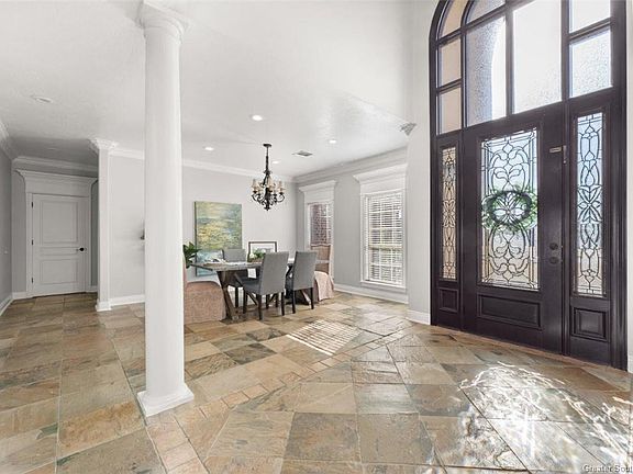 5th image of 2518 S Savanna Ln