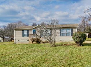 146 Thoroughbred Dr, Troutman, NC 28166