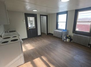 758 W Walnut St #2, Pottsville, PA 17901