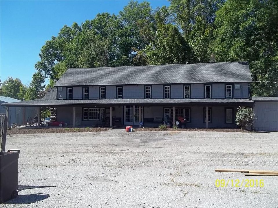 2nd image of 2768 Pearl Rd