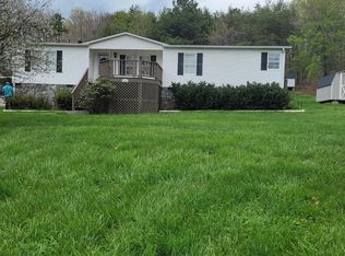 1069 Johnson Mountain Rd, Evington, VA 24550