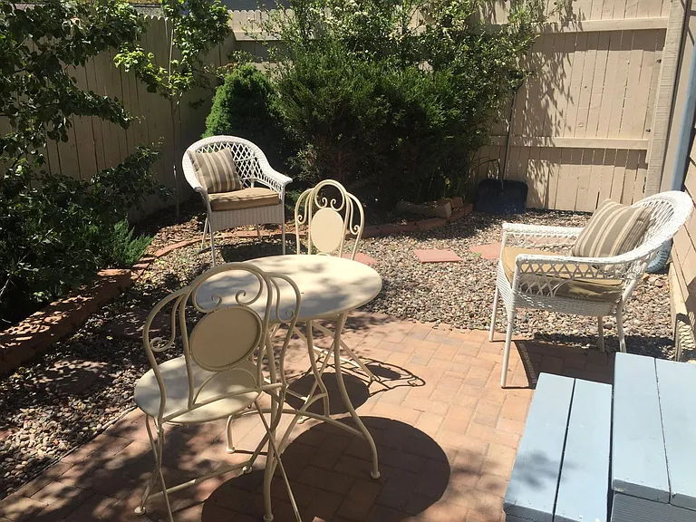 907 W Clay Ave #1 — Photo 35