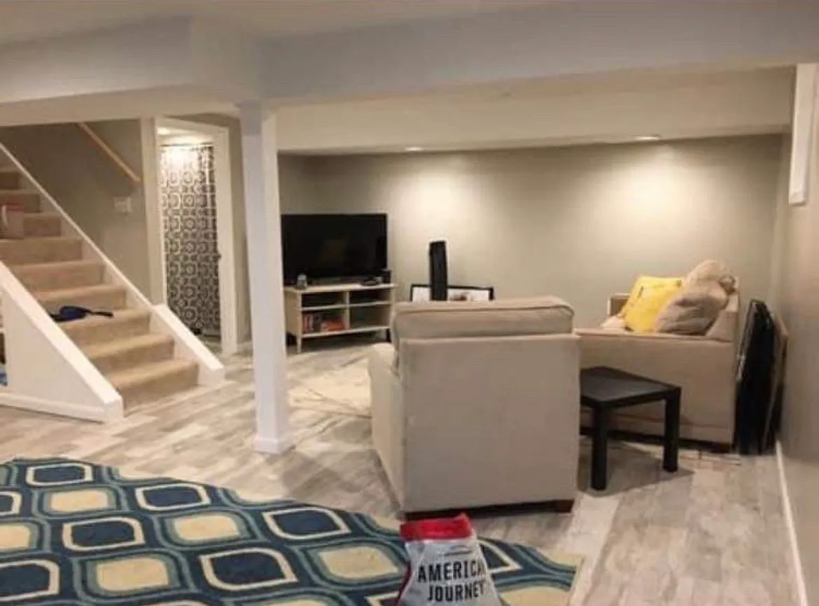 100 S Jordan St — Photo 4