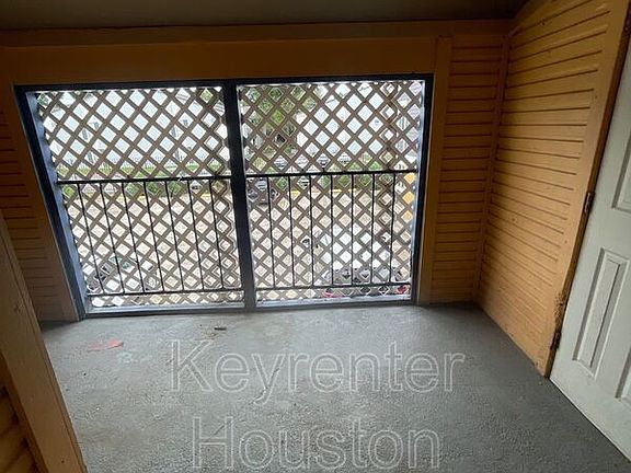 5th image of 12614 Ashford Meadow Dr APT A