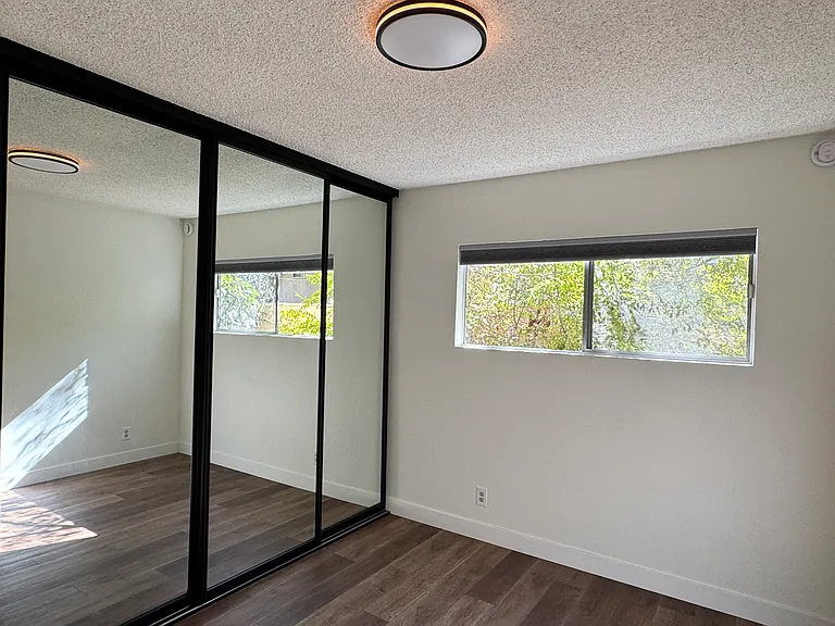 88 El Nido Ave #3 — Photo 8