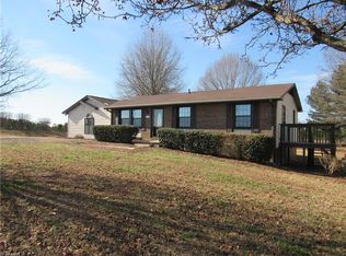 4698 Hodges Dairy Rd, Yanceyville, NC 27379