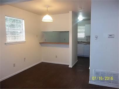 2nd image of 646A Mill St