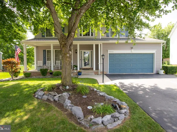 18253 Lyles Dr, Hagerstown, MD 21740