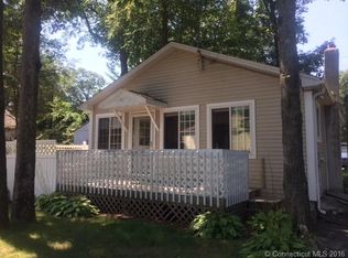 41 Shore Dr, Higganum, CT 06441