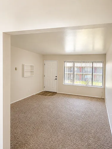 2125 North Ave #24 Photo 1 2125 North Ave #24 Photo 1