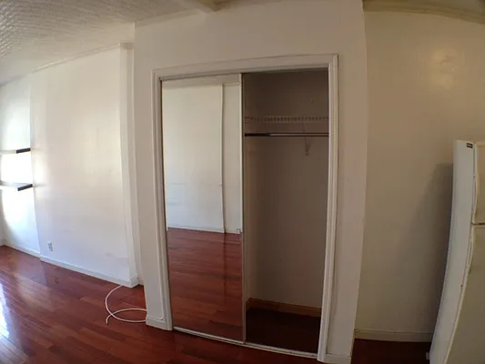 Rented by Nest Seekers International | media 9