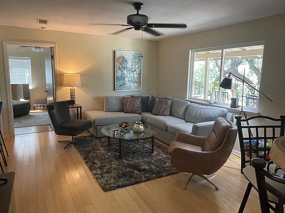 5th image of 25201 Lakeview Dr