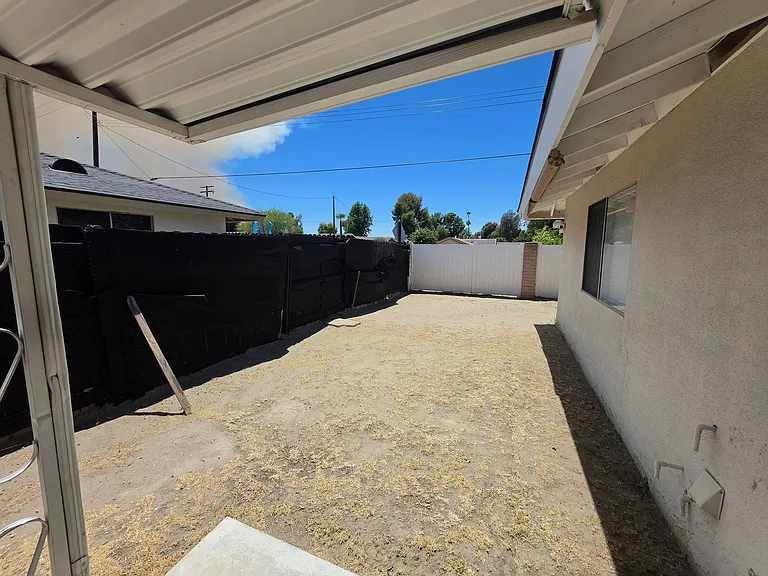41015 Alder Ave — Photo 3