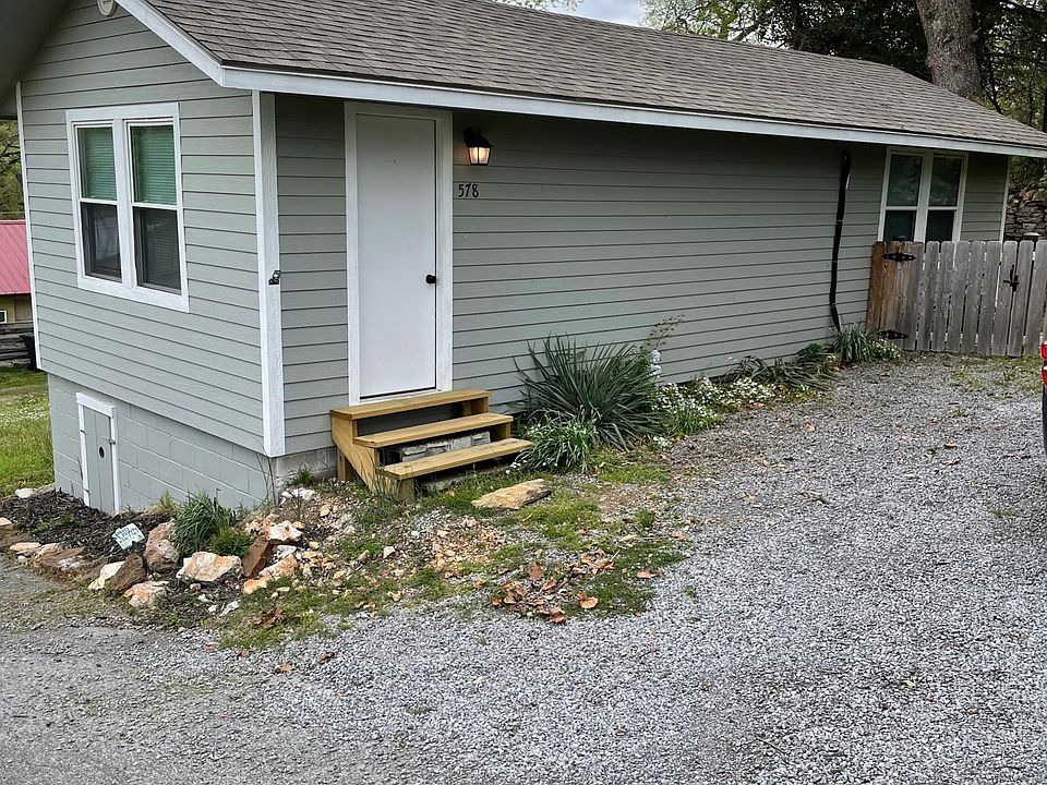 1st image of 578 Russell Ave