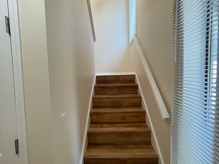 11252 NE 131st Ln — Photo 16