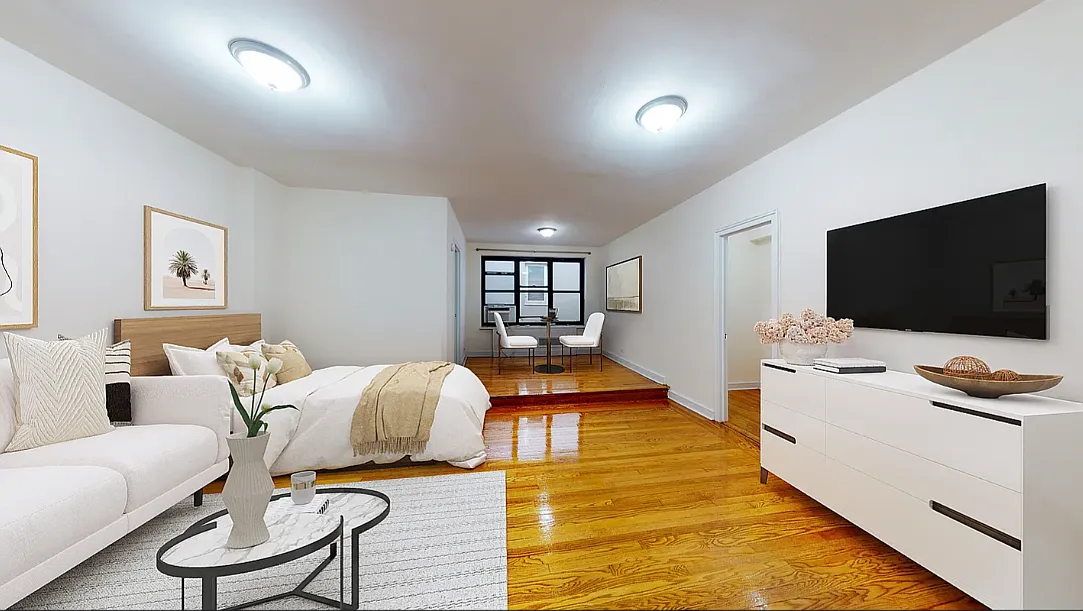 246 East 46th Street — Photo 1
