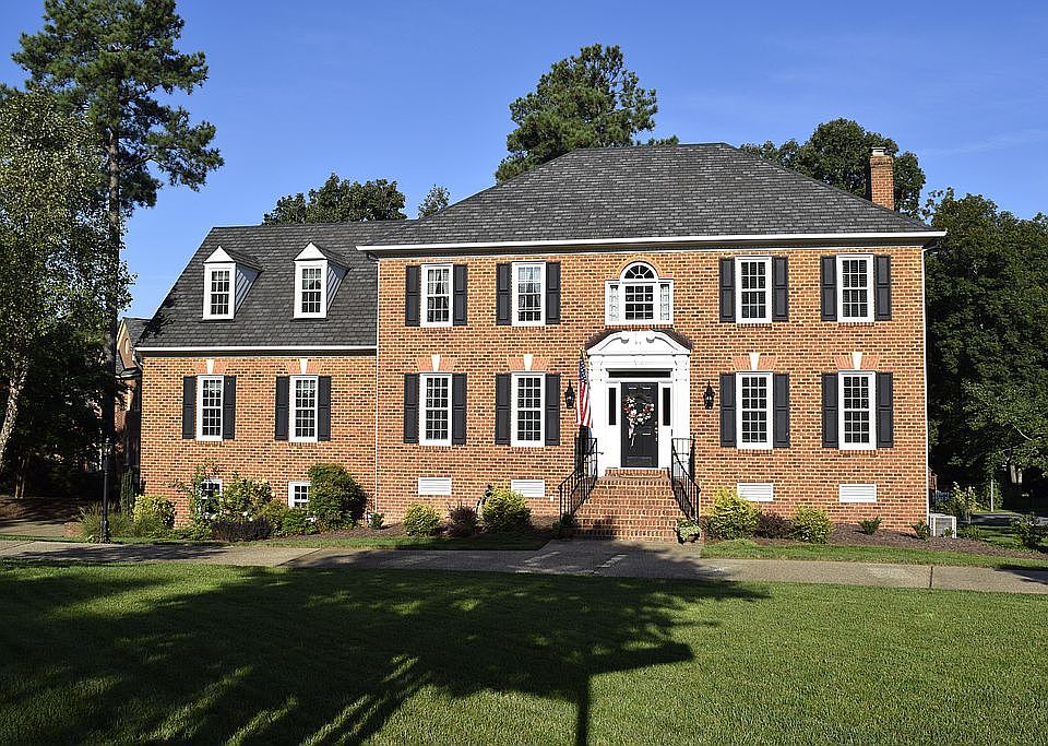 1st image of 10871 Millington Ln
