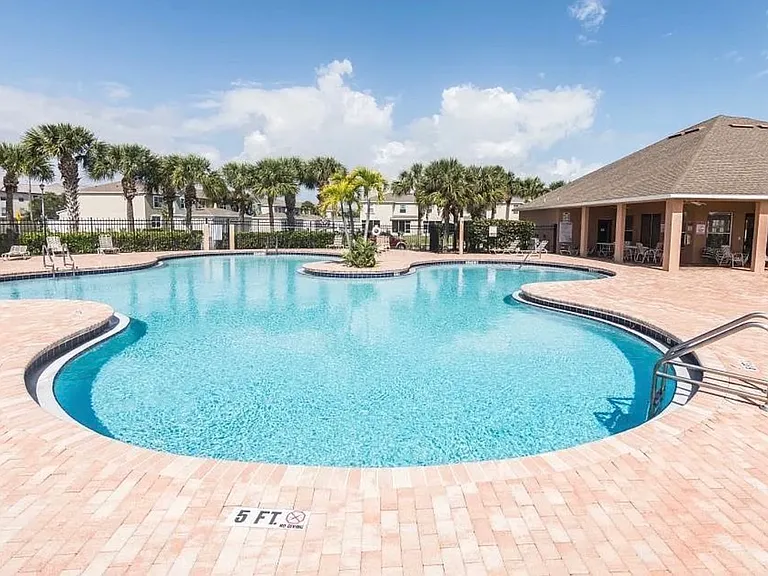 3641 Titanic Cir — Photo 3
