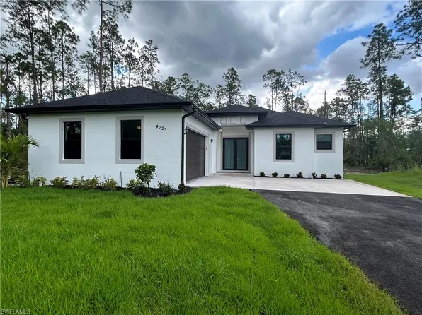 3224 20TH AVE SE, NAPLES, FL 34117