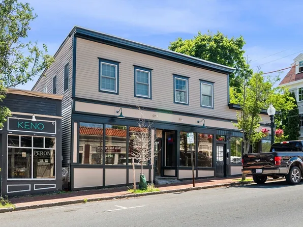 14-14 Friend St #16, Amesbury, MA 01913