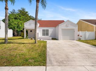 8319 Dynasty Dr, Boca Raton, FL 33433