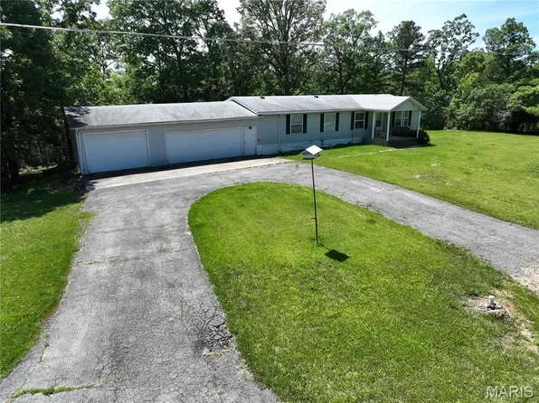 742 Bailey Ln, Wappapello, MO 63966